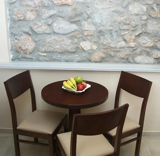 Xenonas Ioanni Parcha Casa de hóspedes Levídhion